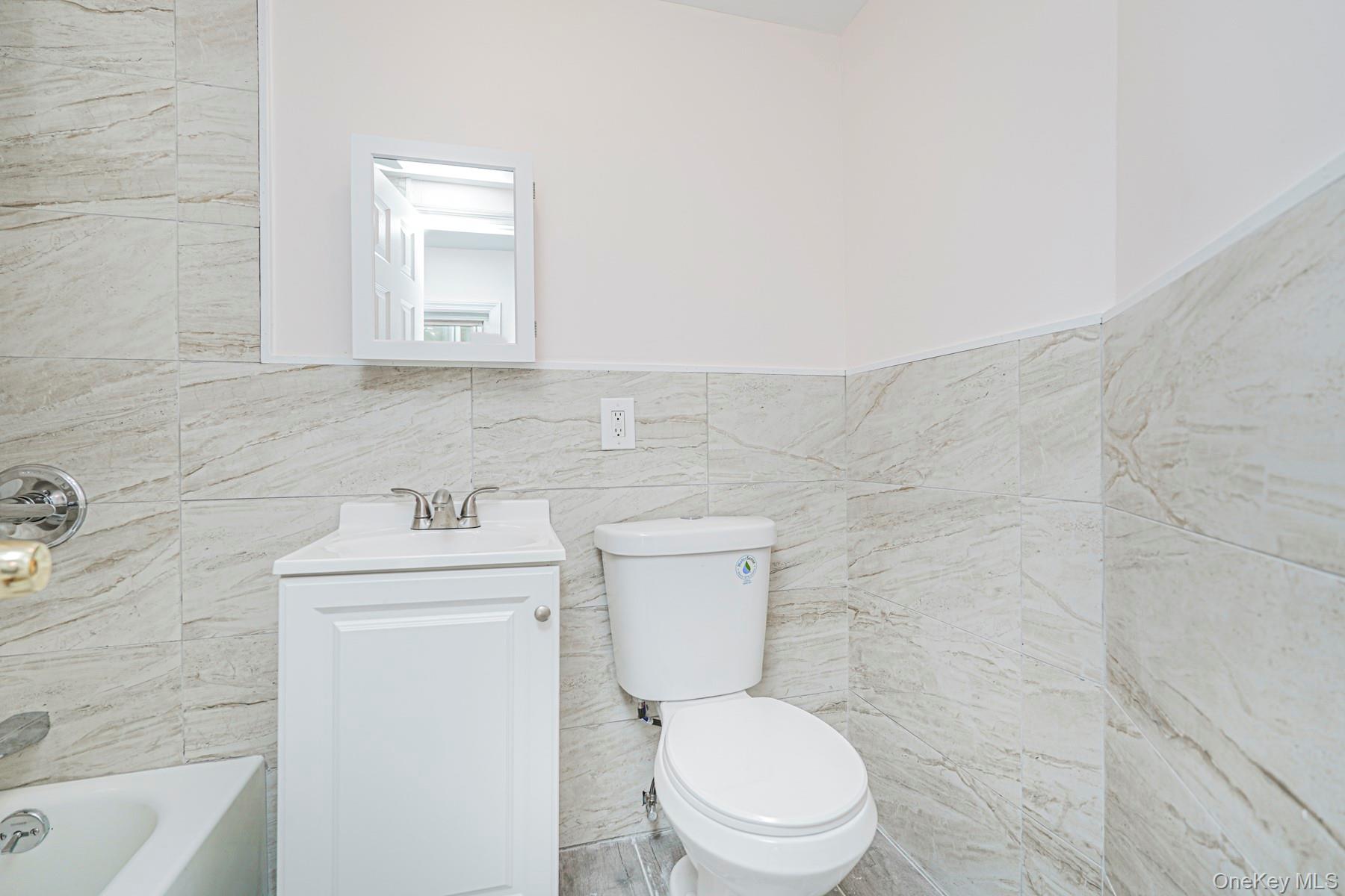 #18 photo, 36 Lockman Avenue, スタテンアイランド Staten Island , NY 10303