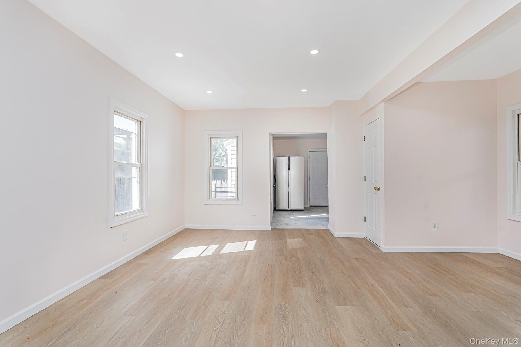 #6 photo, 36 Lockman Avenue, スタテンアイランド Staten Island , NY 10303