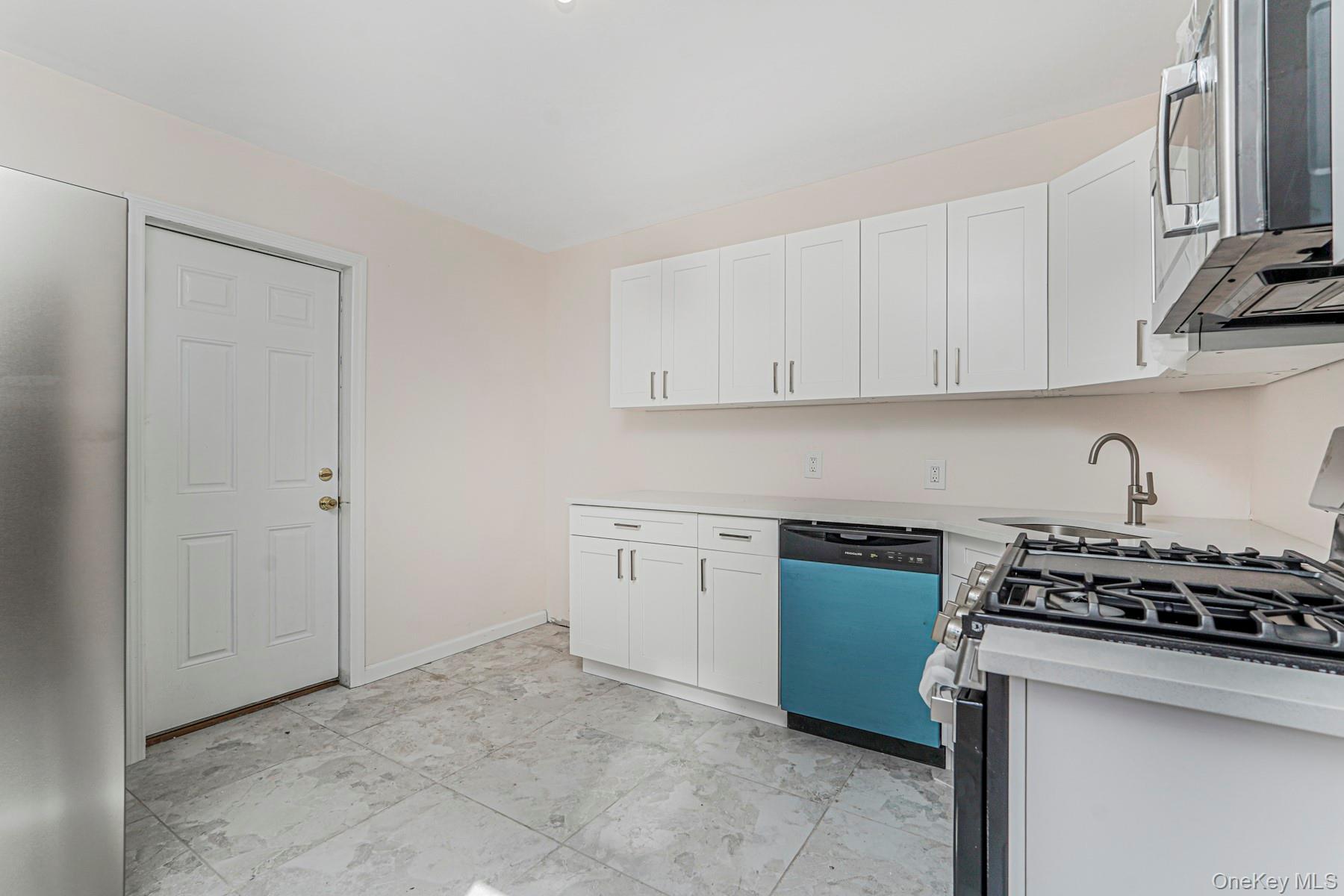 #8 photo, 36 Lockman Avenue, スタテンアイランド Staten Island , NY 10303