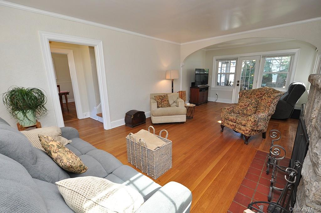 #13 photo, 54 Lincoln Avenue, White Plains , NY 10606