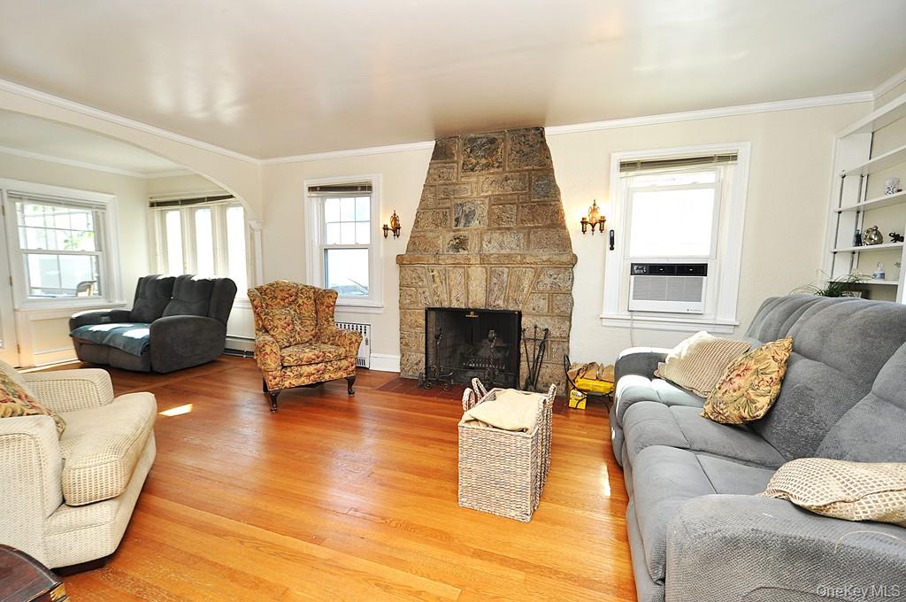 #3 photo, 54 Lincoln Avenue, White Plains , NY 10606