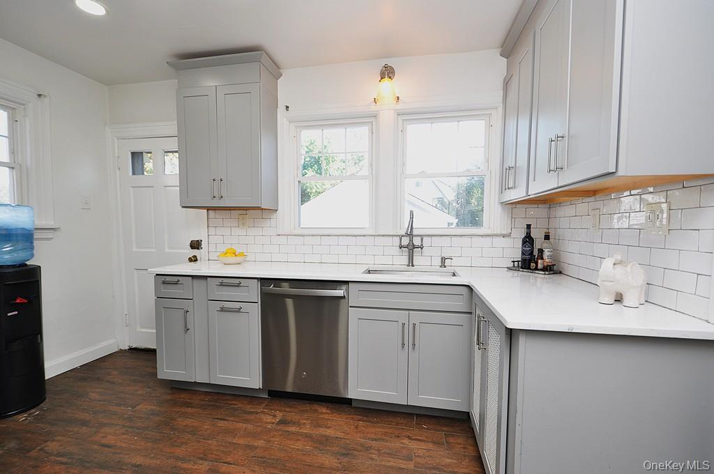 #7 photo, 54 Lincoln Avenue, White Plains , NY 10606