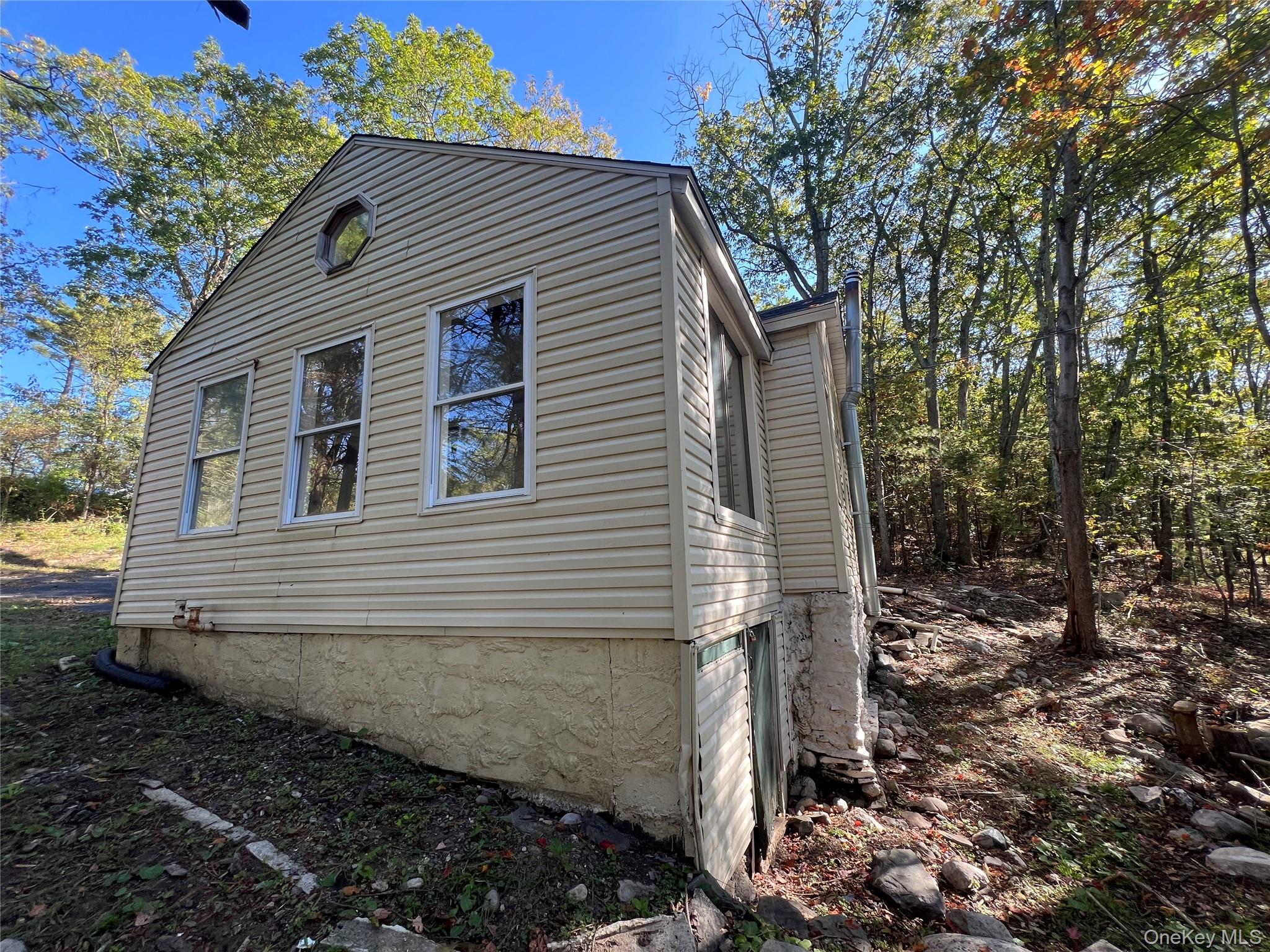 #4 photo, 16 Firwood Road, Wurtsboro , NY 12790