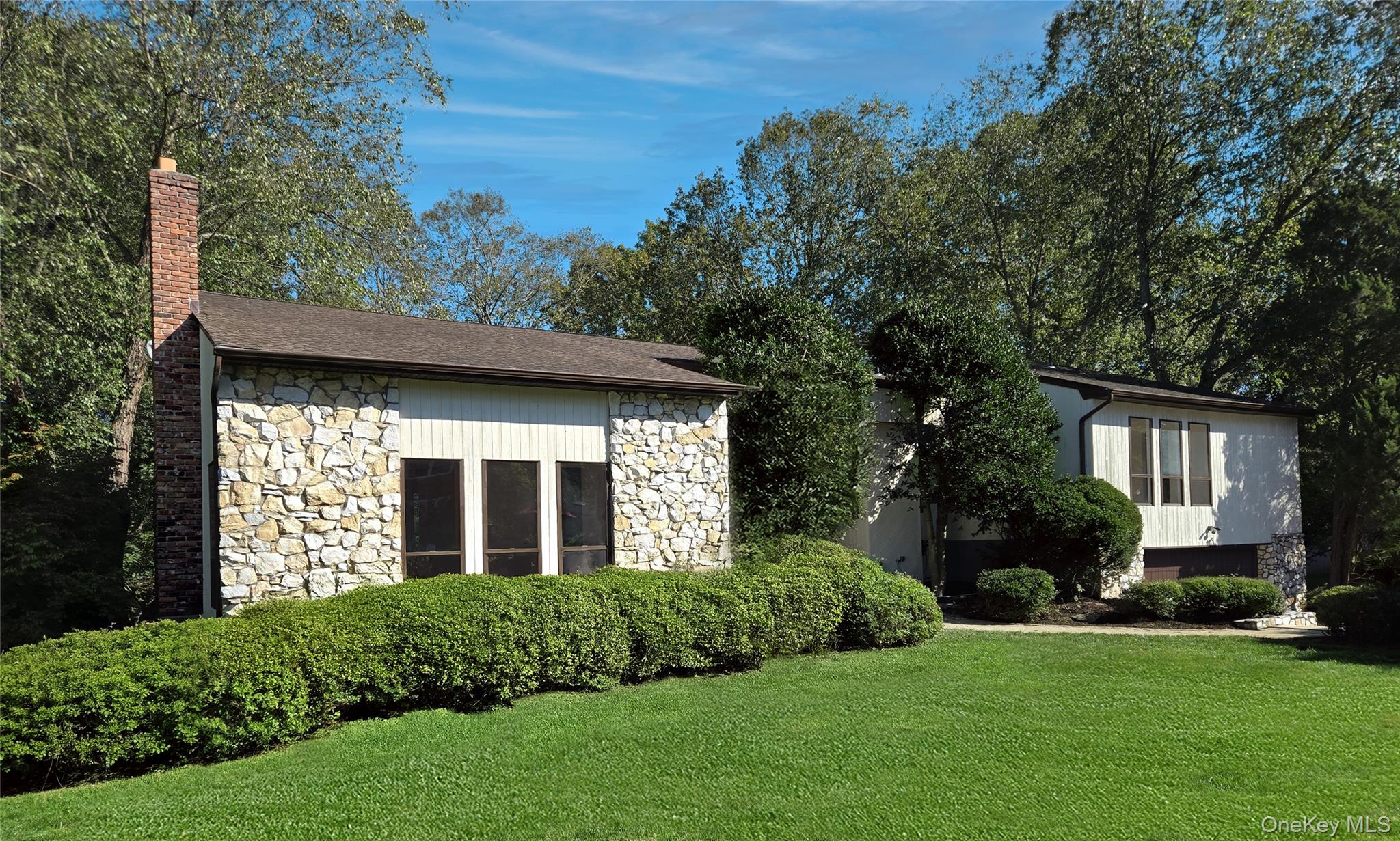 #1 photo, 20 Devonshire Drive, White Plains , NY 10605