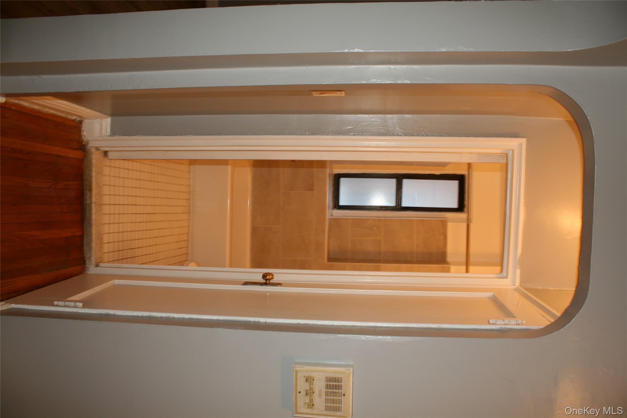 #3 photo, 306 E Mosholu Parkway, Bronx , NY 10458