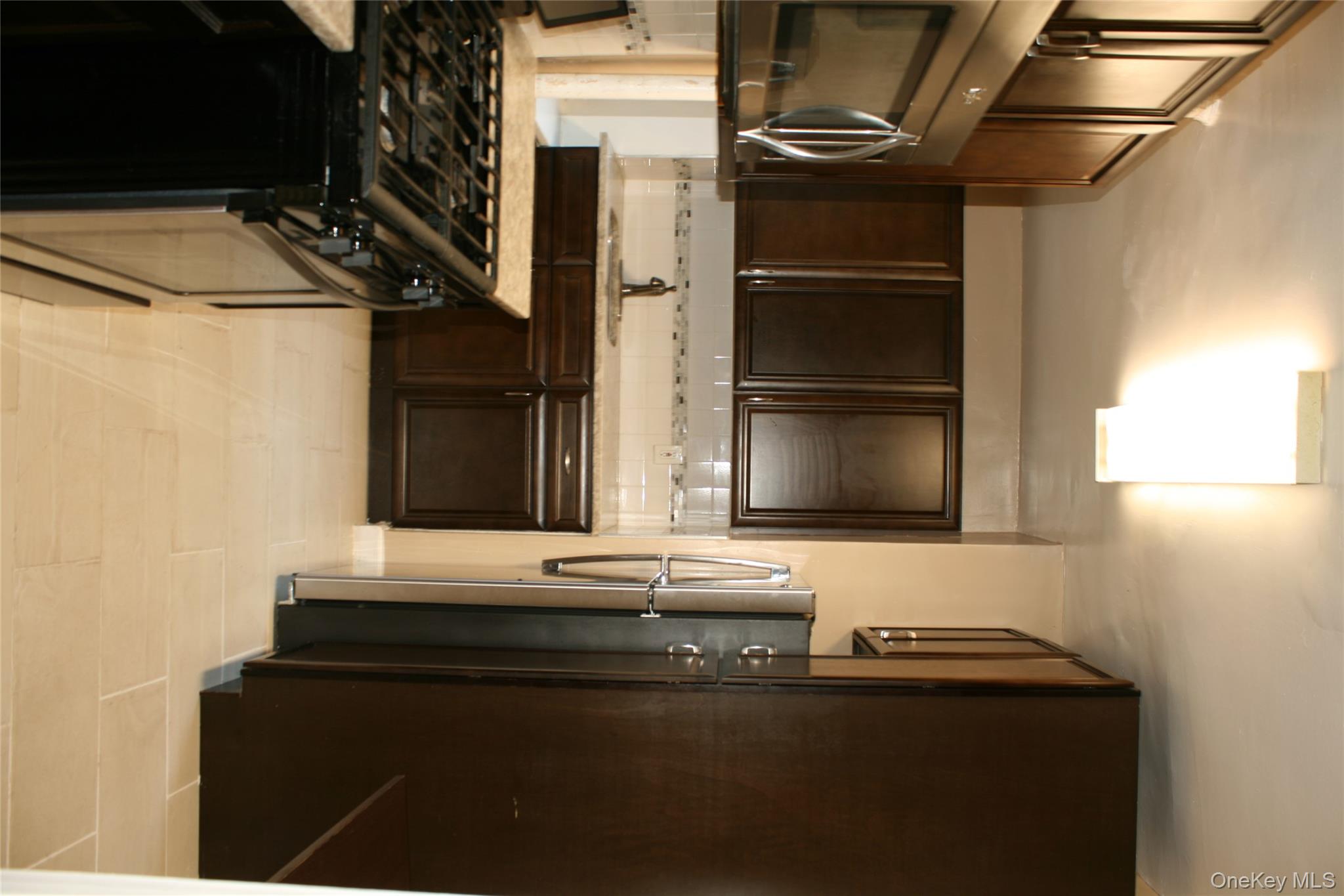 #5 photo, 306 E Mosholu Parkway, Bronx , NY 10458