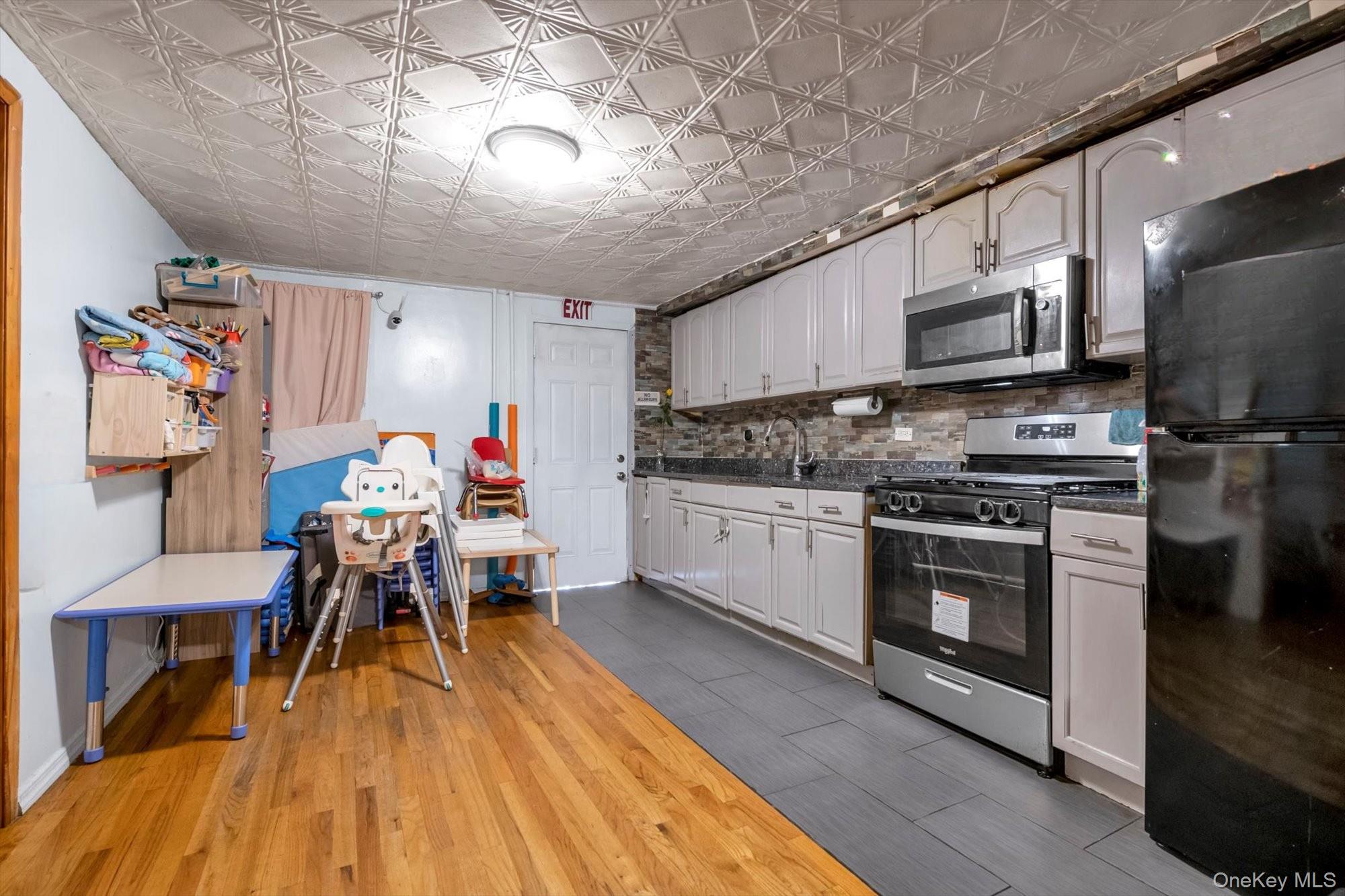 #7 photo, 1234 Madison Street, Brooklyn , NY 11221