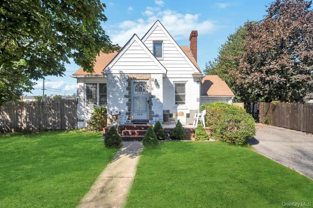 #2 photo, 402 Marle Place, ナッソー郡 Bellmore , NY 11710