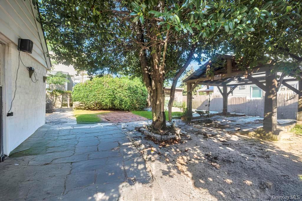 #6 photo, 402 Marle Place, ナッソー郡 Bellmore , NY 11710