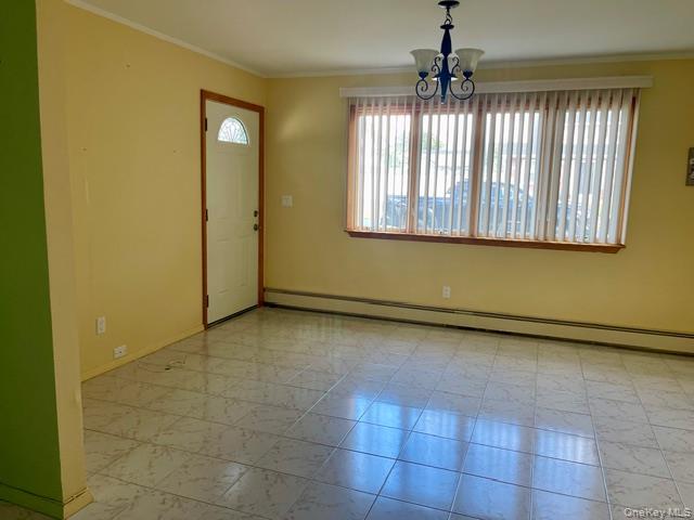 #7 photo, 325 S 8th Street, Lindenhurst , NY 11757