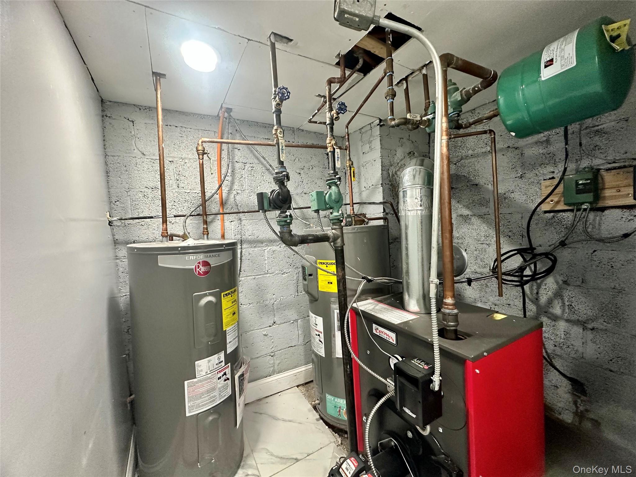 #13 photo, 3145 Mickle Avenue, Bronx , NY 10469