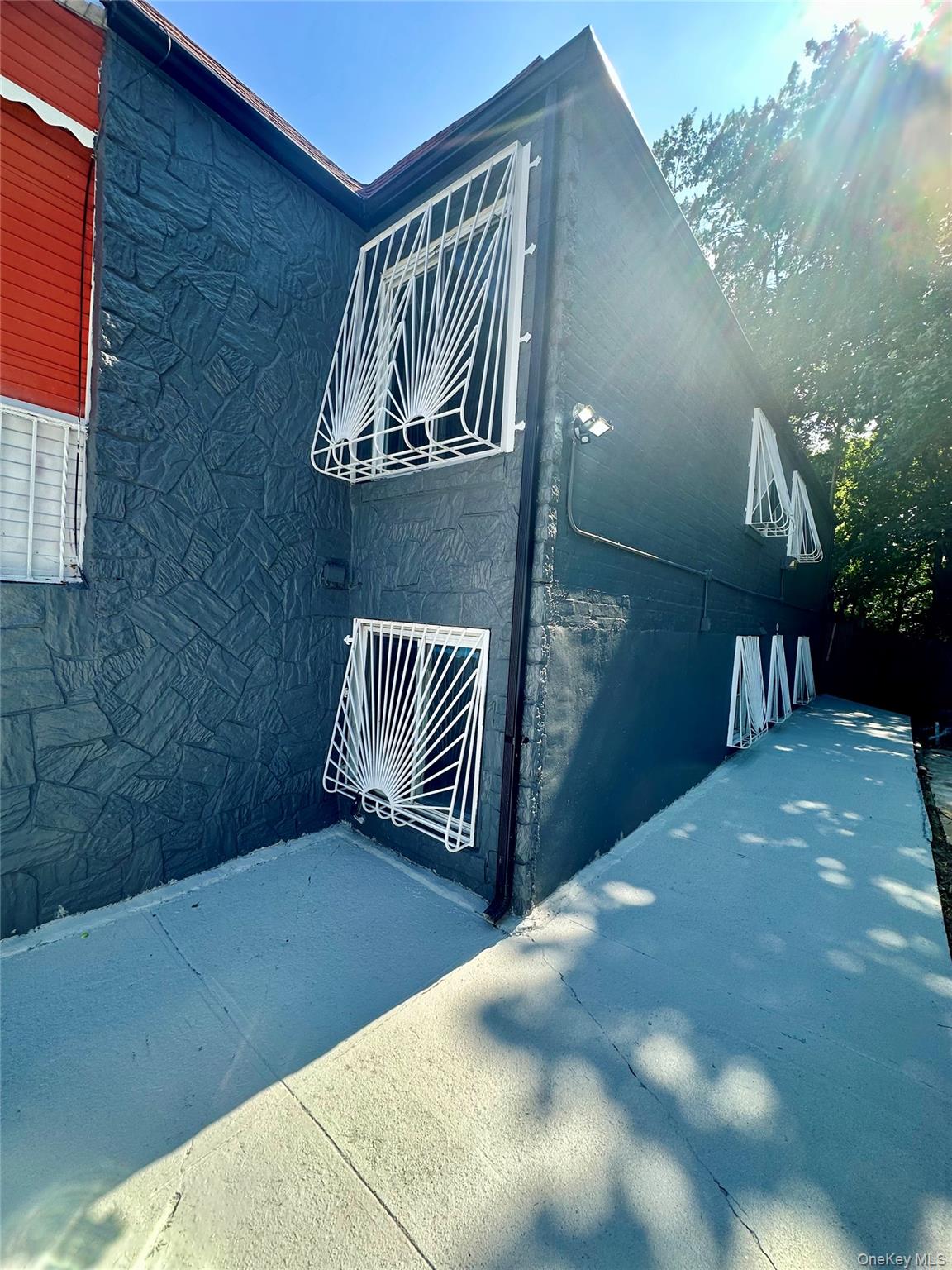 #3 photo, 3145 Mickle Avenue, Bronx , NY 10469