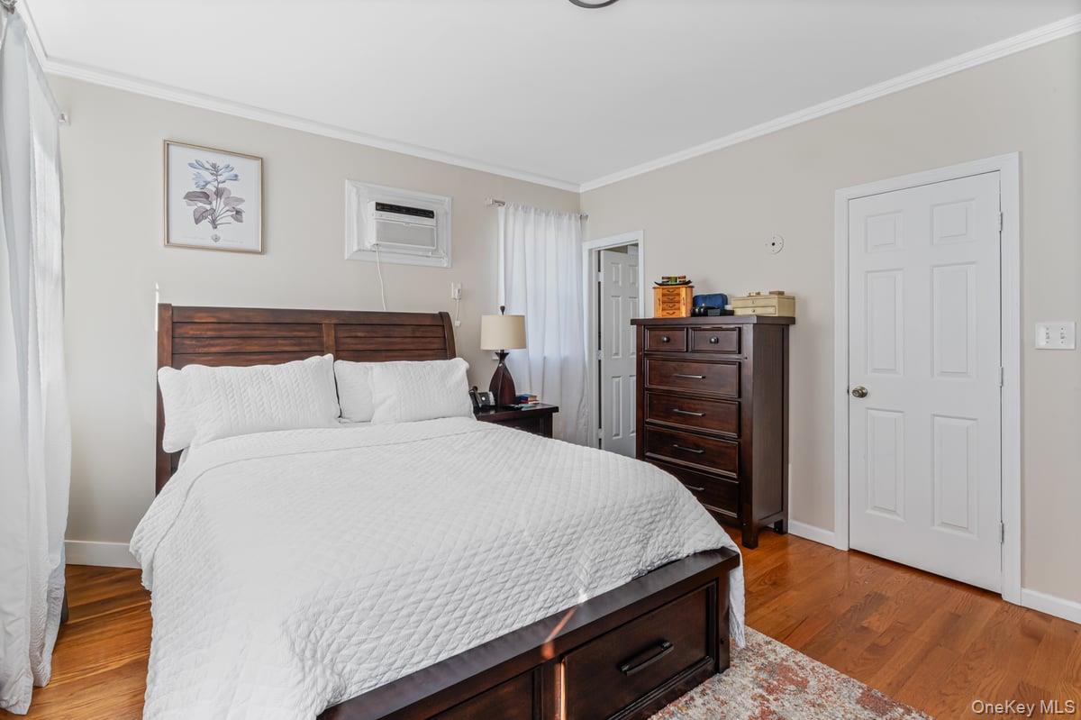 #8 photo, 13012 178th Street, Jamaica , NY 11434