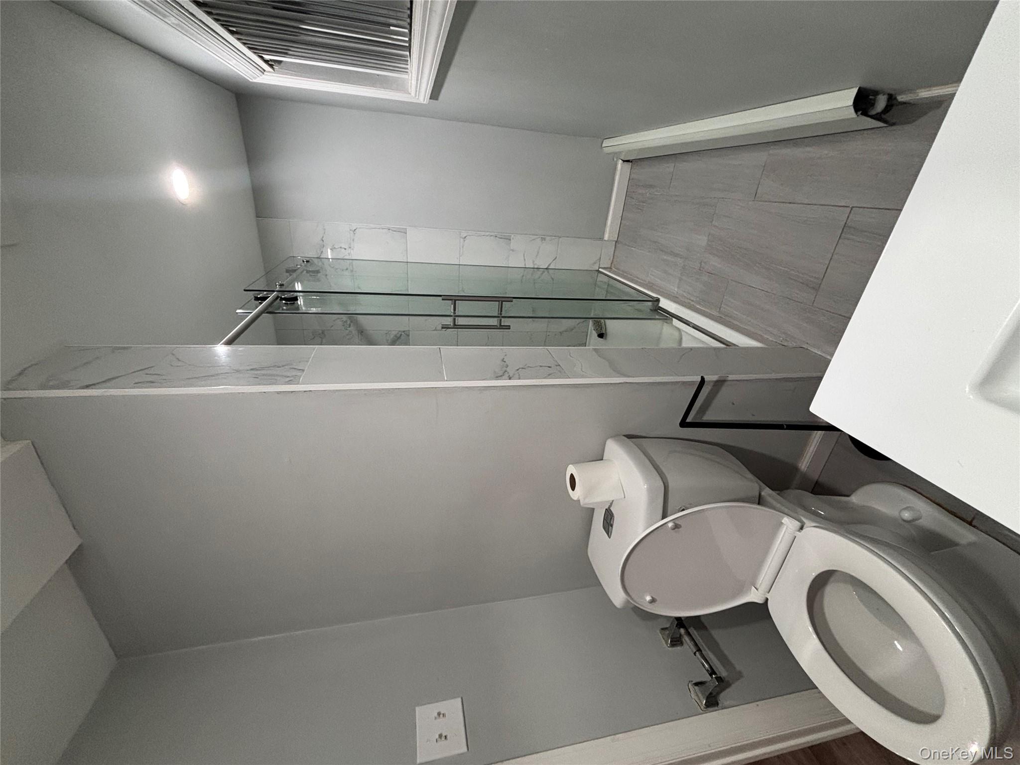 #2 photo, Baldwin, Baldwin , NY 11510