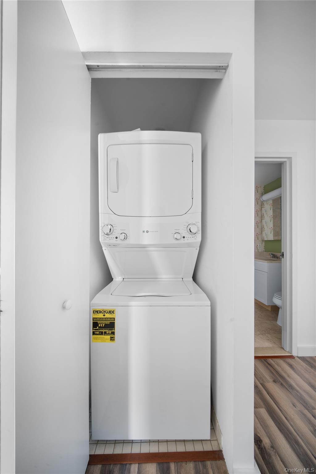 #16 photo, 40-26 College Point Boulevard, クイーンズ区 Flushing , NY 11354