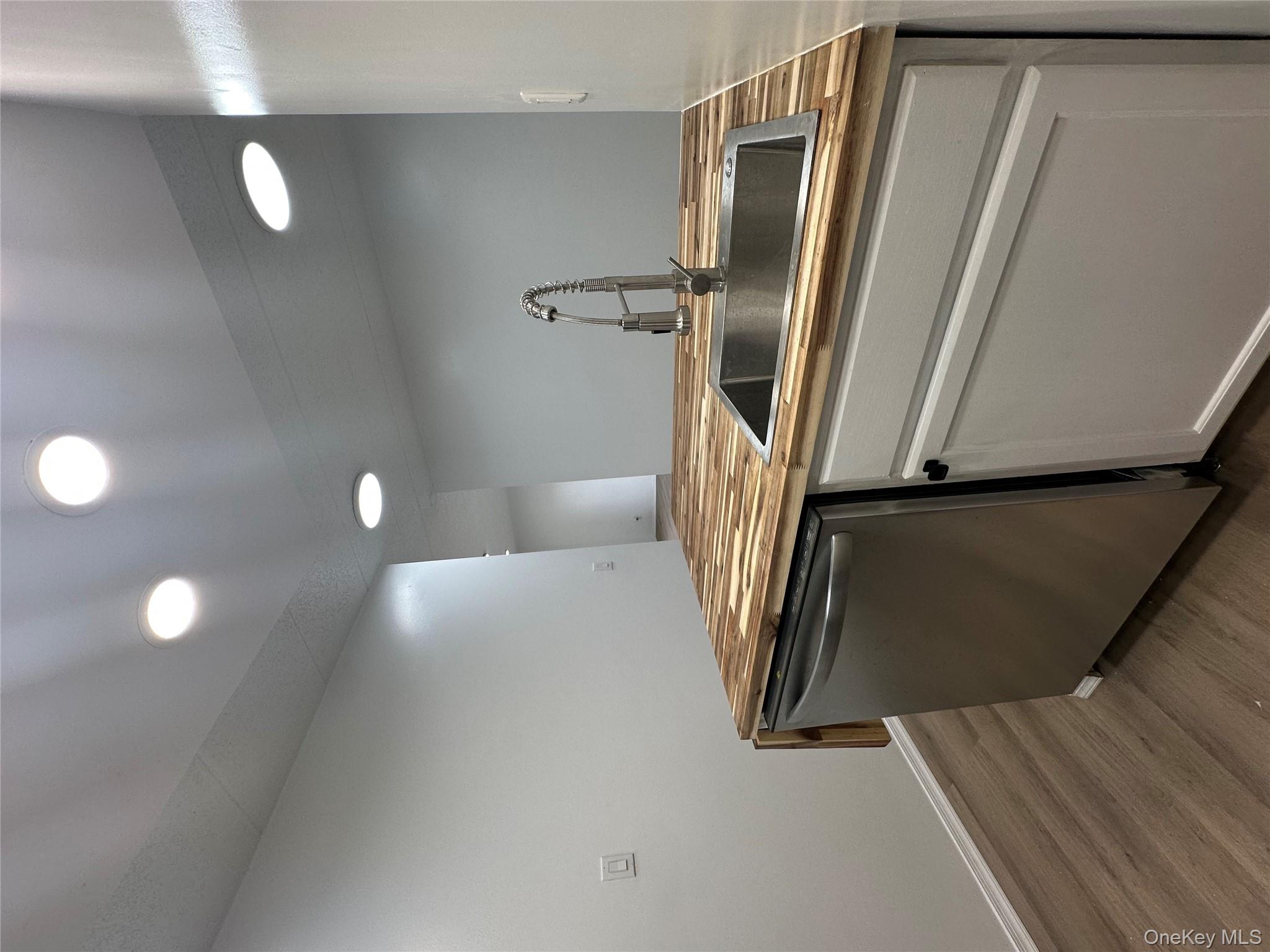 #20 photo, 41-28 71st Street, クイーンズ区 Woodside , NY 11377