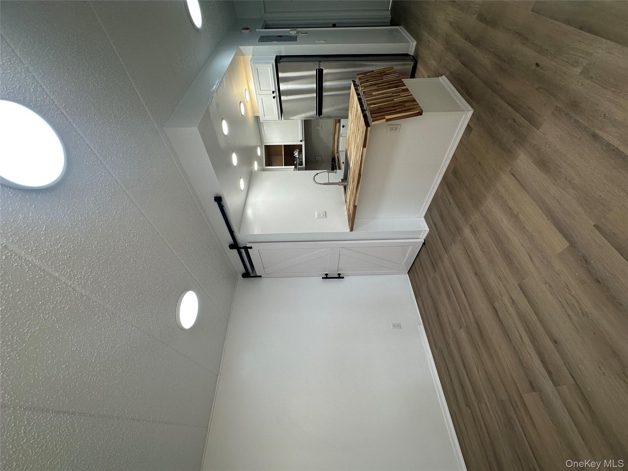 #8 photo, 41-28 71st Street, クイーンズ区 Woodside , NY 11377