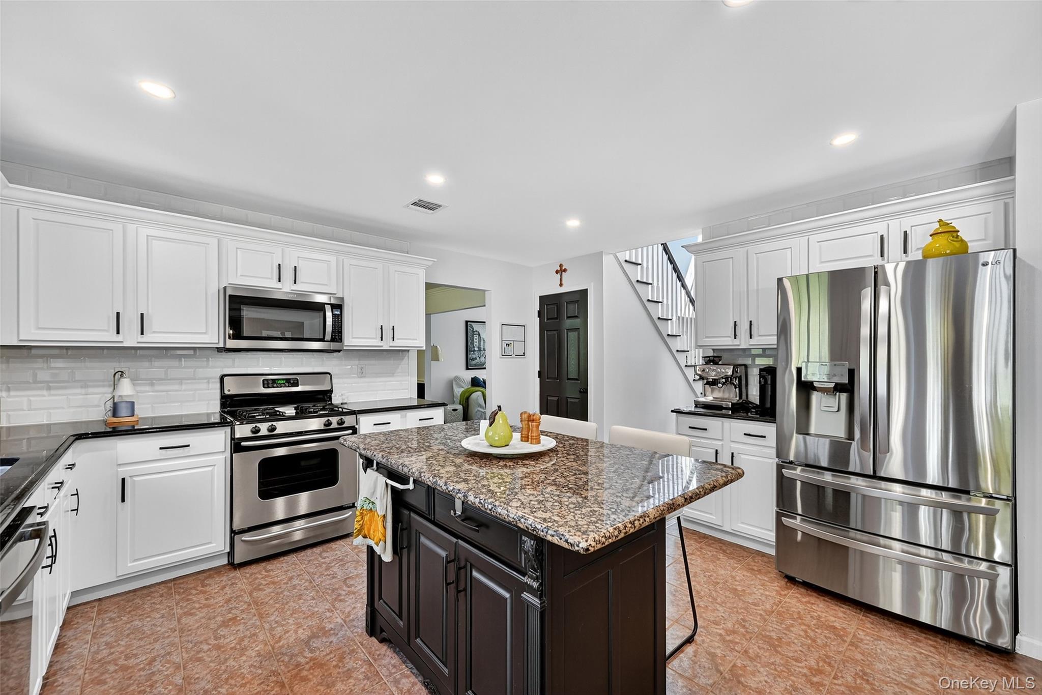 #18 photo, 30 Mayer Drive, Lloyd , NY 12528