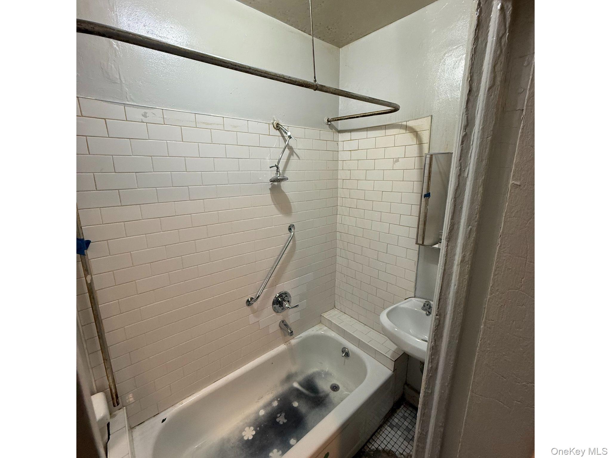 #9 photo, 501 W 156th Street, New York (Manhattan) , NY 10032