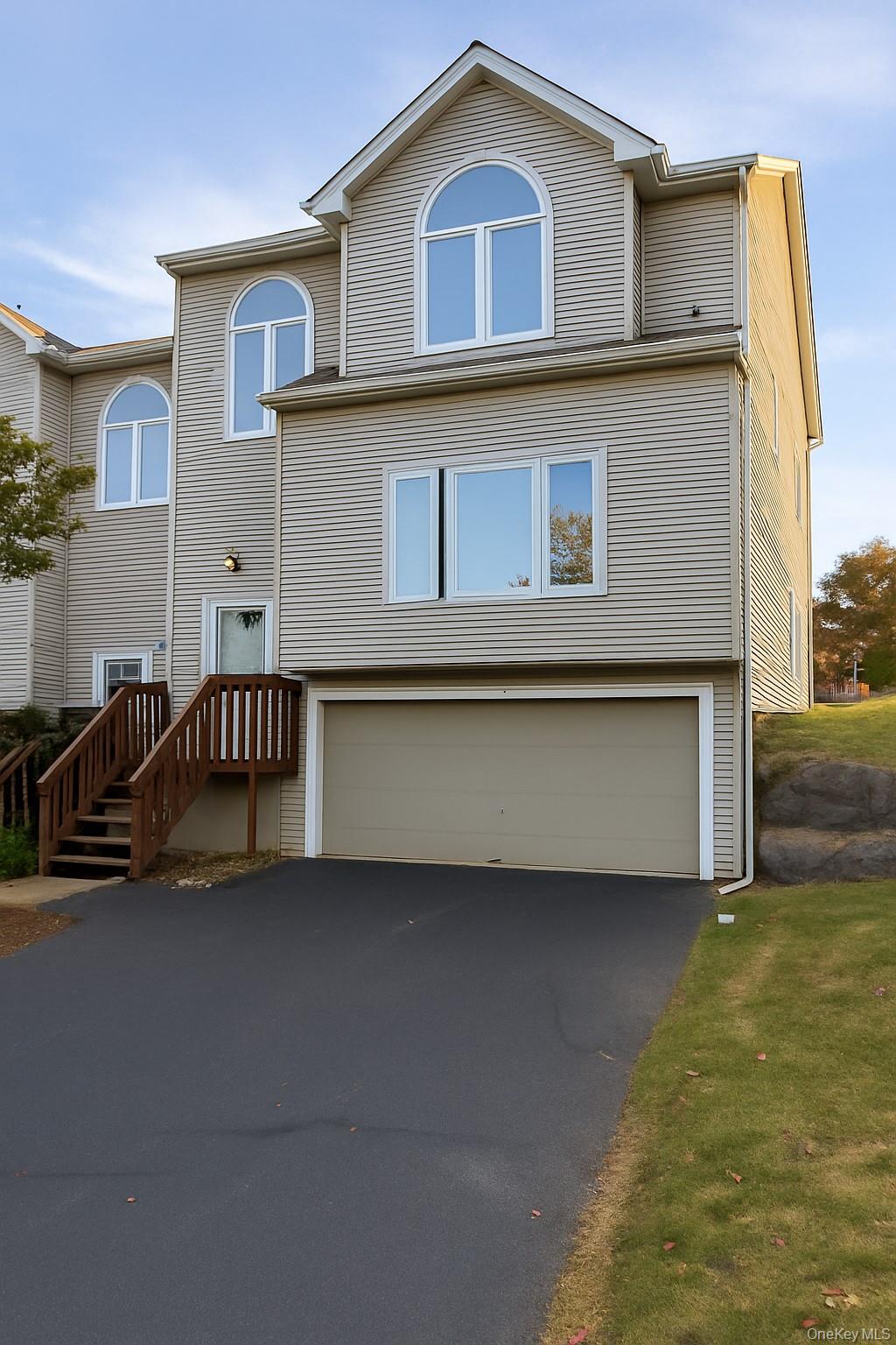 #1 photo, 3 Highview Court, Highland Mills , NY 10930