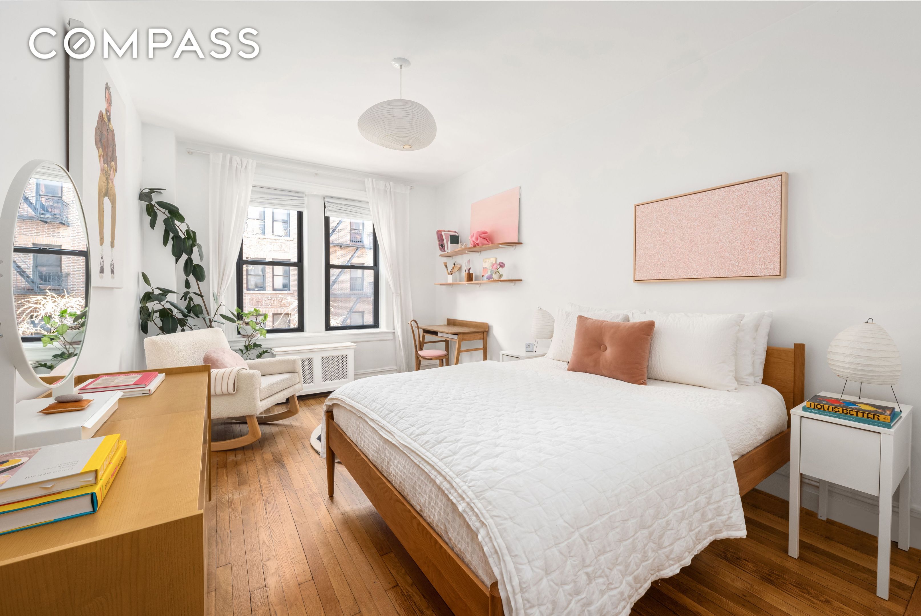 #7 photo, 205 E 10th Street, East Village , NY 10003