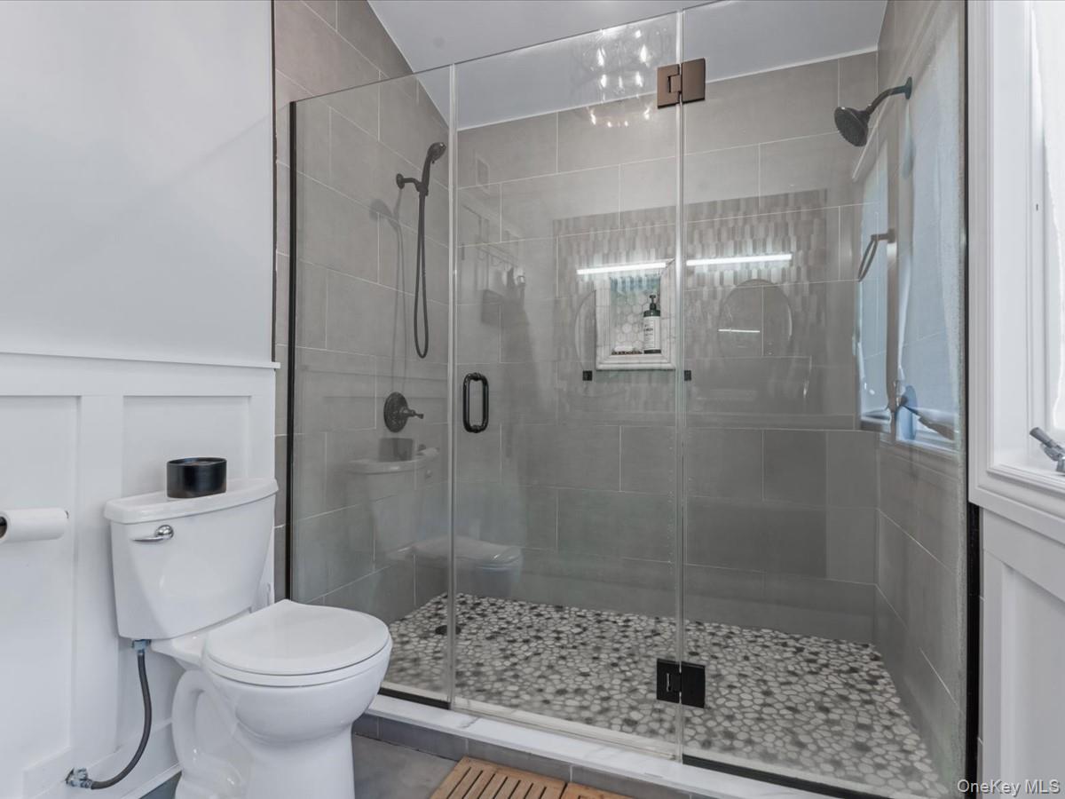 #19 photo, 10 Smith Street, サフォーク郡 Center Moriches , NY 11934