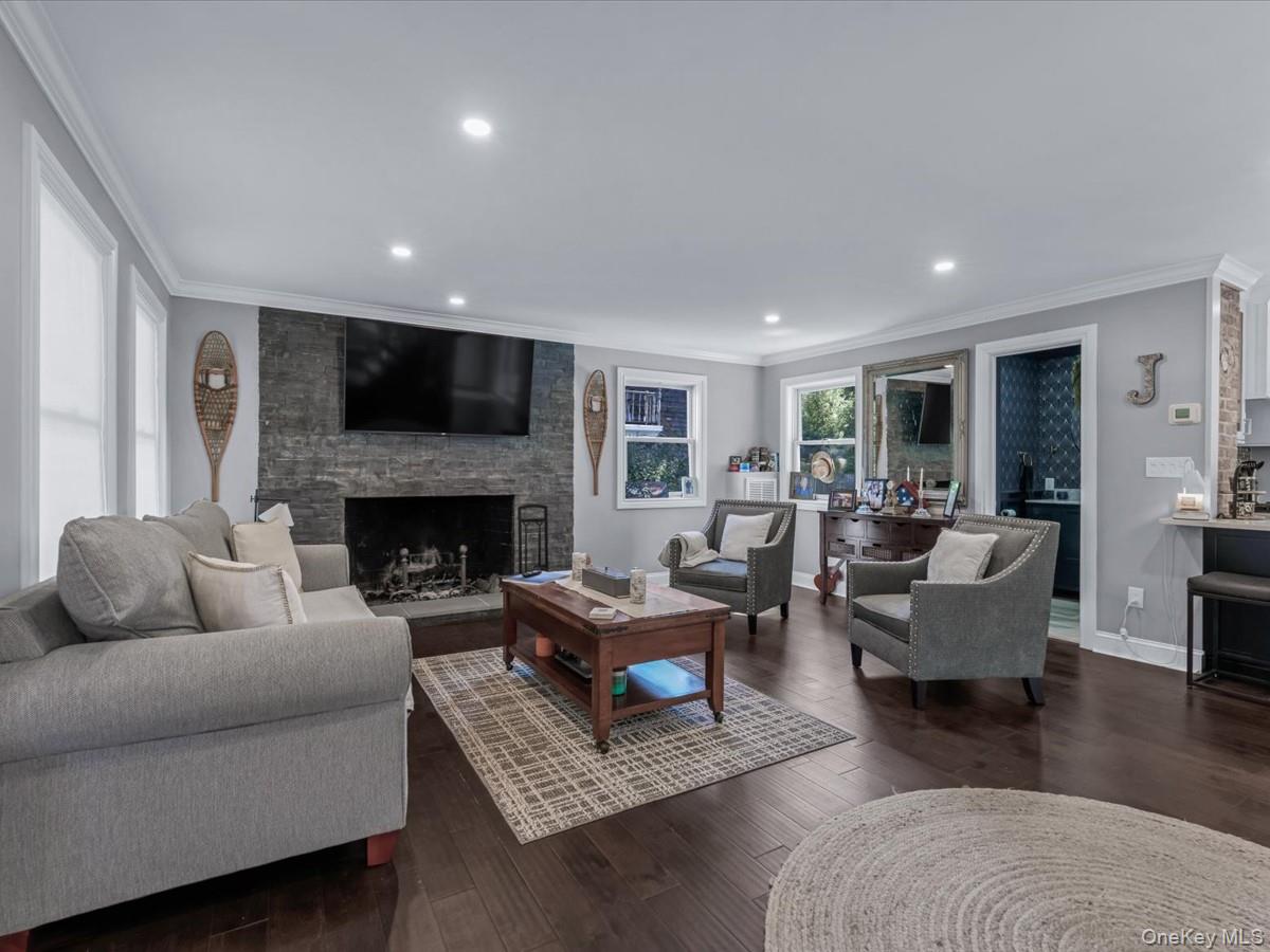 #5 photo, 10 Smith Street, サフォーク郡 Center Moriches , NY 11934