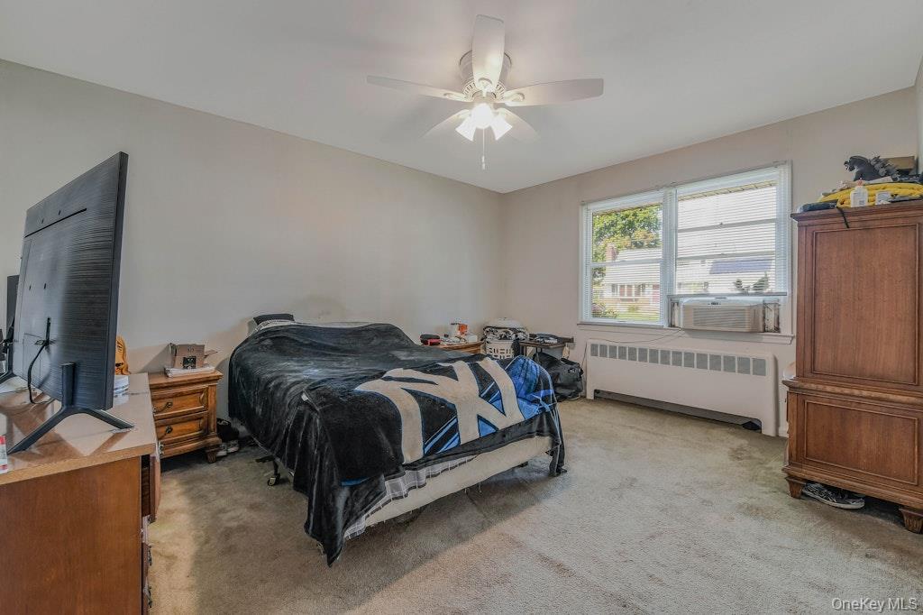 #10 photo, 170 Wickfield Lane, North Babylon , NY 11703