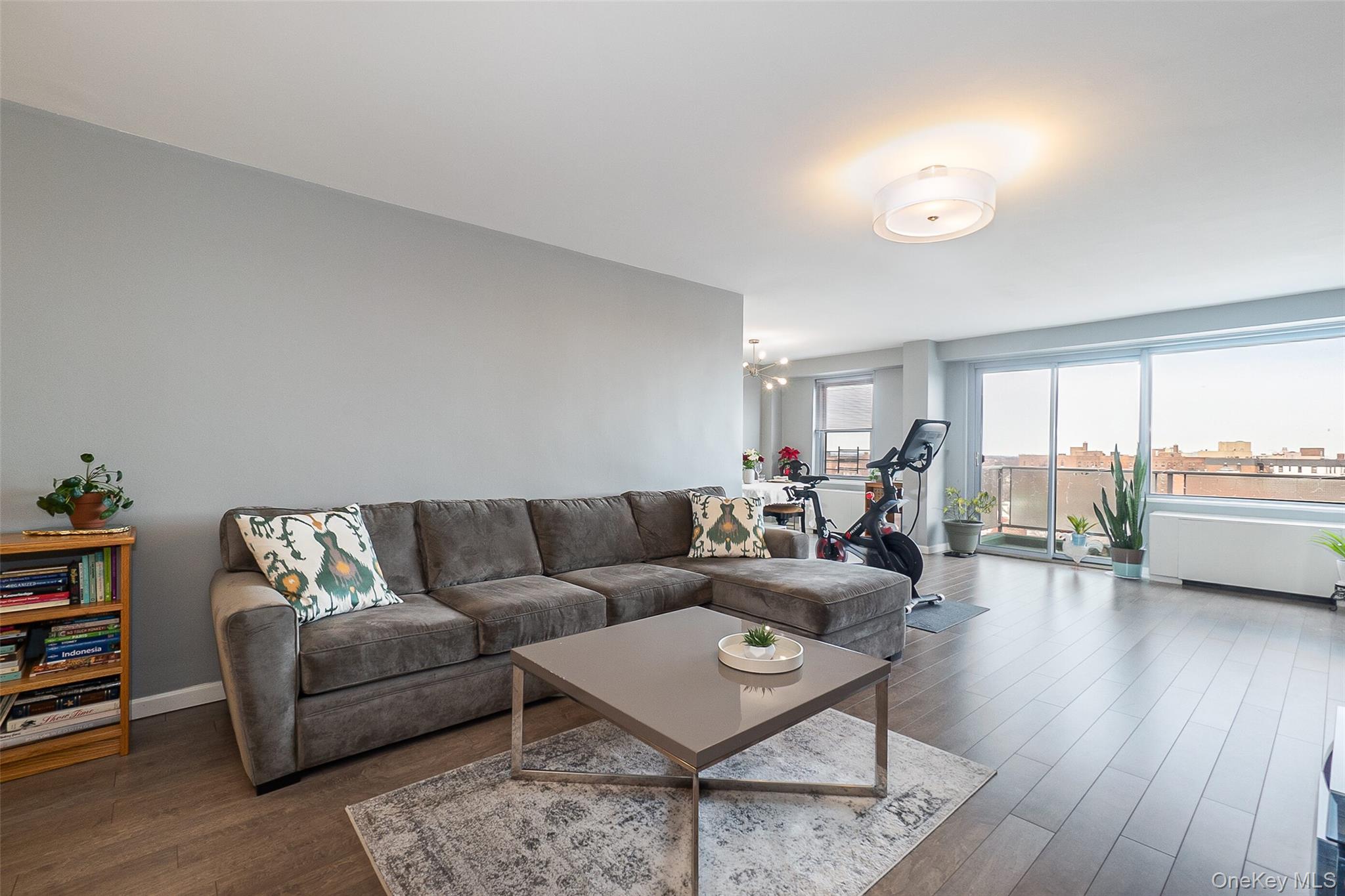 #7 photo, 85-15 Main Street, クイーンズ区 Briarwood , NY 11435