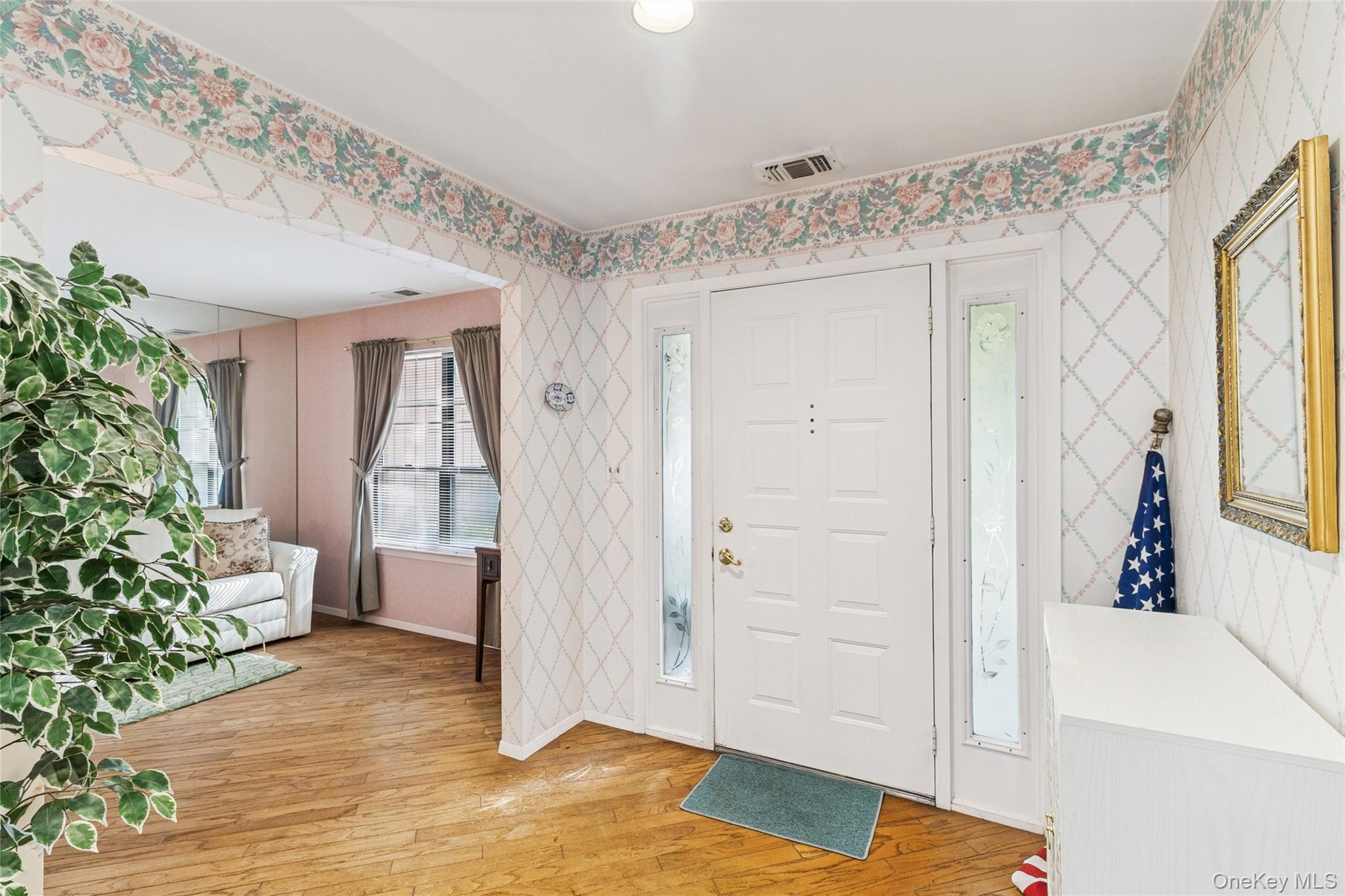 #2 photo, 3 Timber Ridge Drive, サフォーク郡 Holbrook , NY 11741