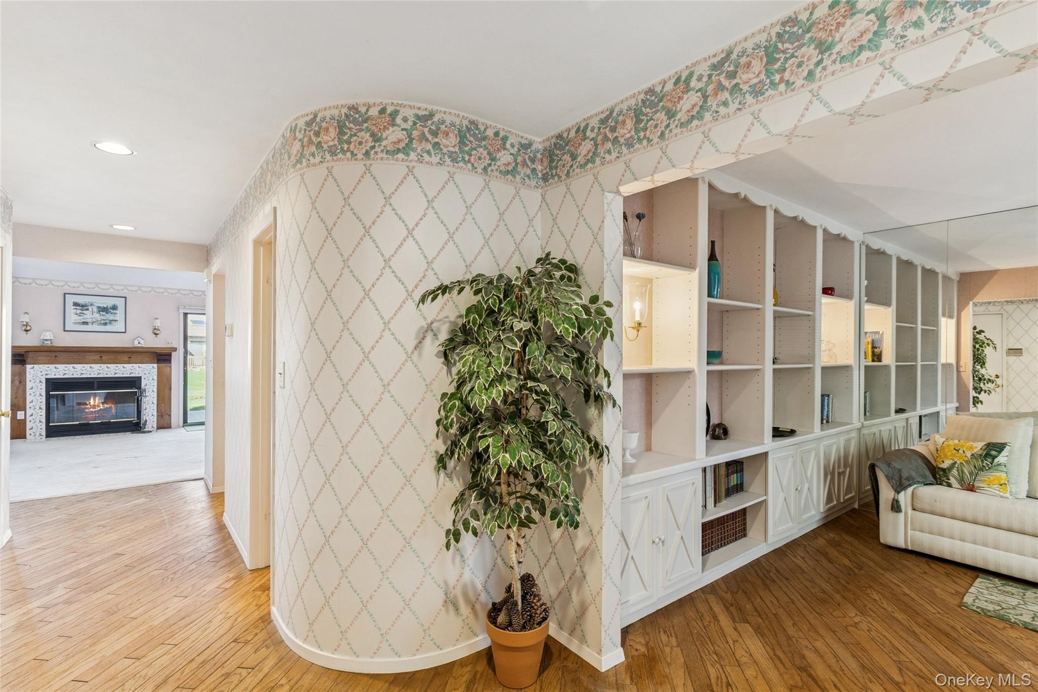 #3 photo, 3 Timber Ridge Drive, サフォーク郡 Holbrook , NY 11741