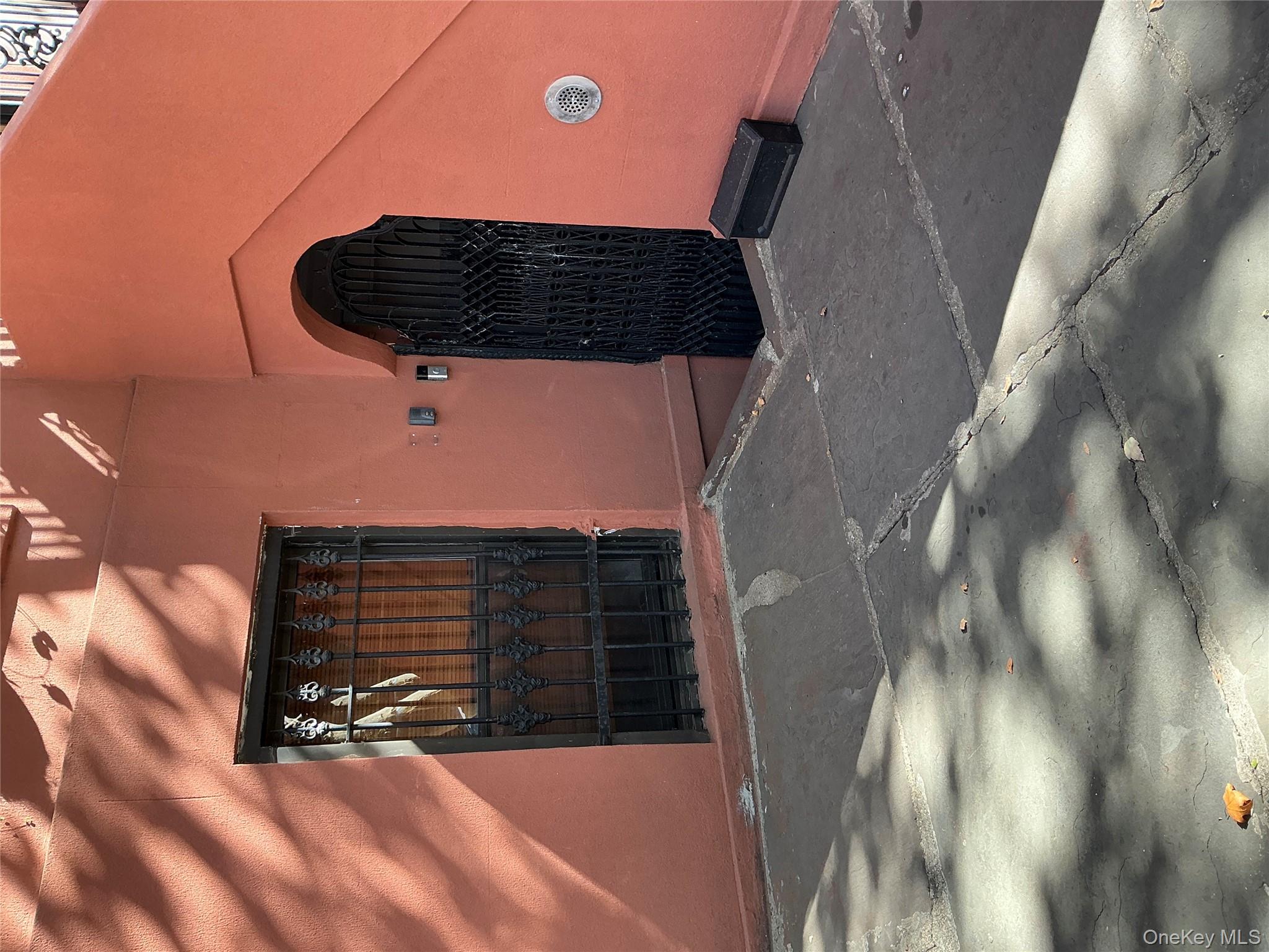 #3 photo, 819 Marcy Avenue, Brooklyn , NY 11216