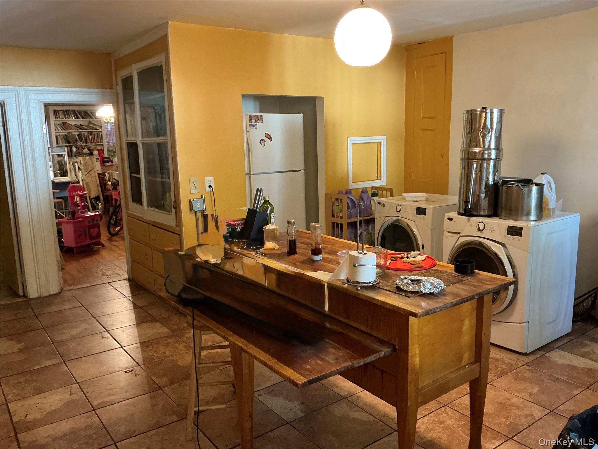 #5 photo, 819 Marcy Avenue, Brooklyn , NY 11216