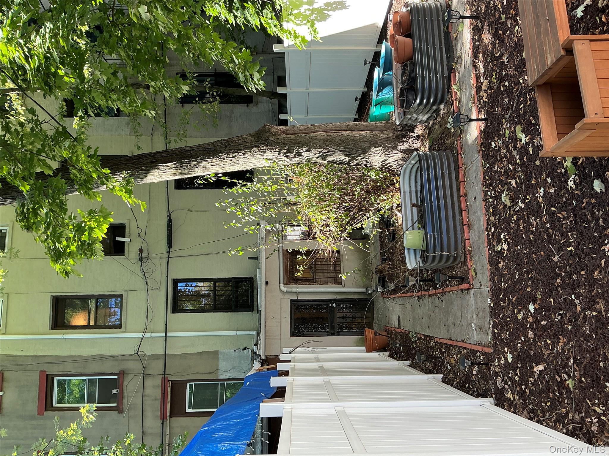 #7 photo, 819 Marcy Avenue, Brooklyn , NY 11216