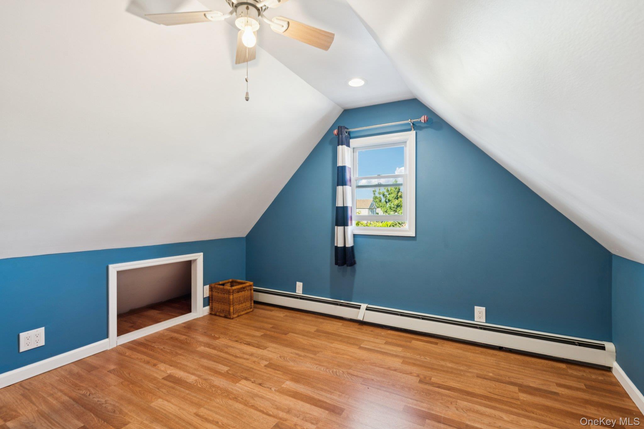 #18 photo, 323 Barwick Boulevard, Mineola , NY 11501