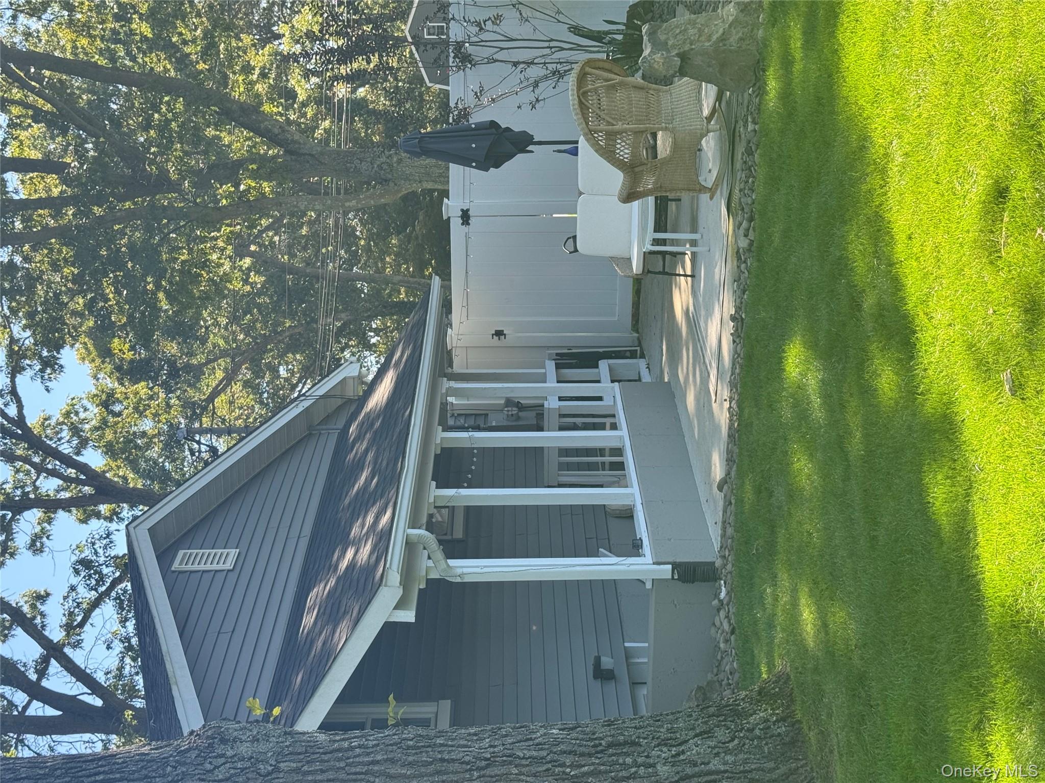 #11 photo, 7 Plymouth Street, 롱 아일랜드 Centereach , NY 11720