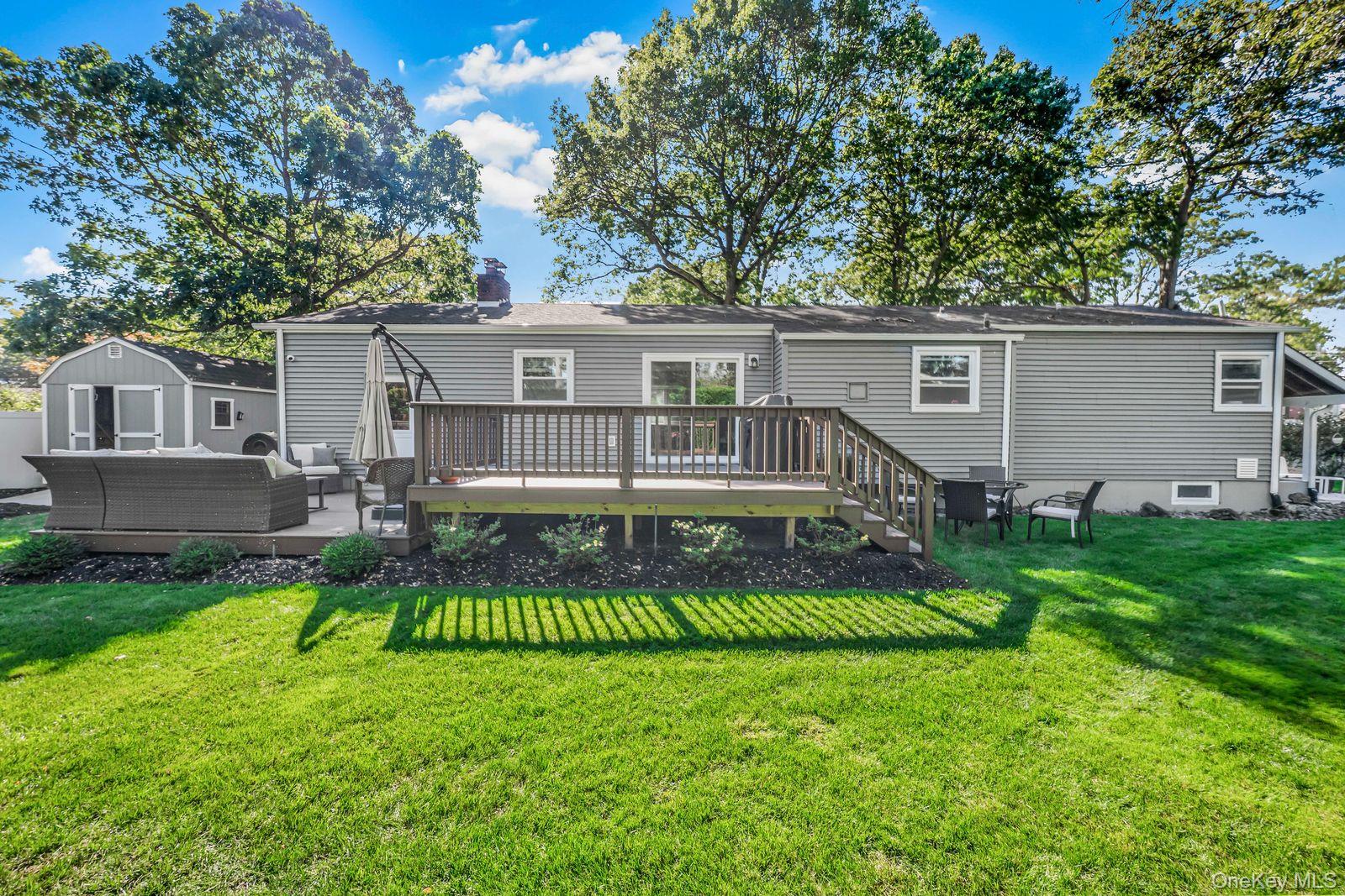 #5 photo, 7 Plymouth Street, 롱 아일랜드 Centereach , NY 11720