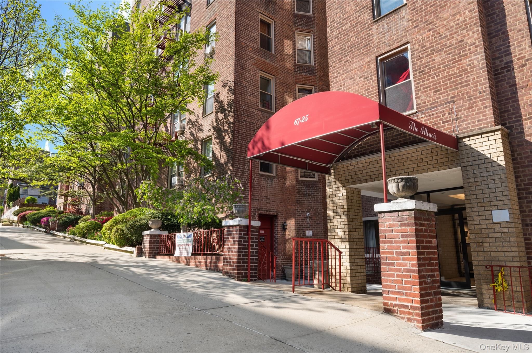 #2 photo, 67-25 Clyde Street, Forest Hills , NY 11375