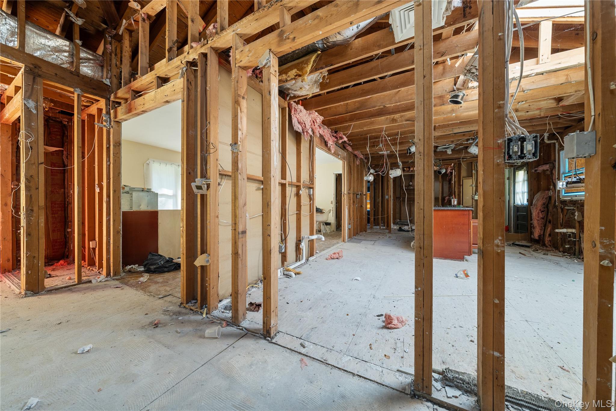 #13 photo, 169 Middle Neck Road, Sands Point , NY 11050