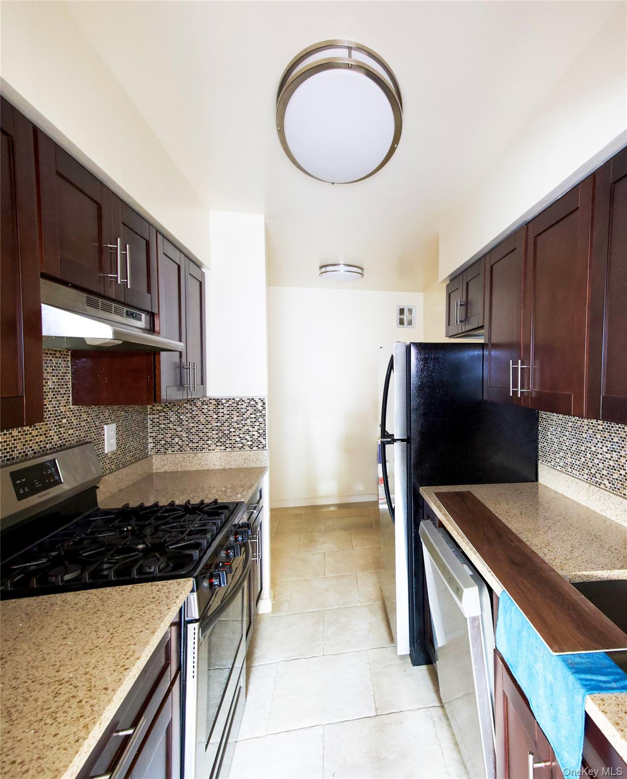 #4 photo, 22 N. Forest Ave, Rockville Centre , NY 11570