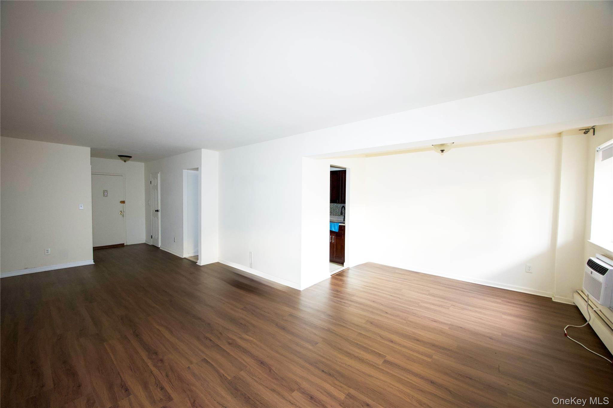 #5 photo, 22 N. Forest Ave, Rockville Centre , NY 11570