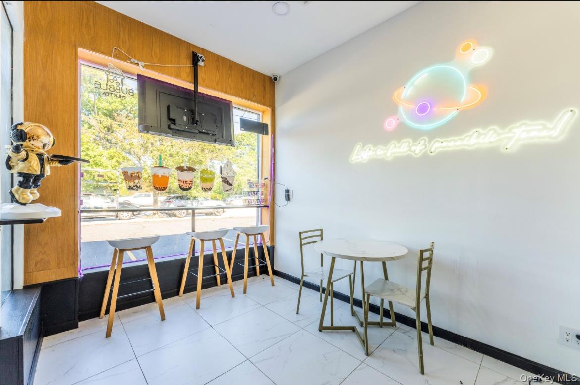 #5 photo, 28-82 Merrick Rd, ナッソー郡 Bellmore , NY 11710