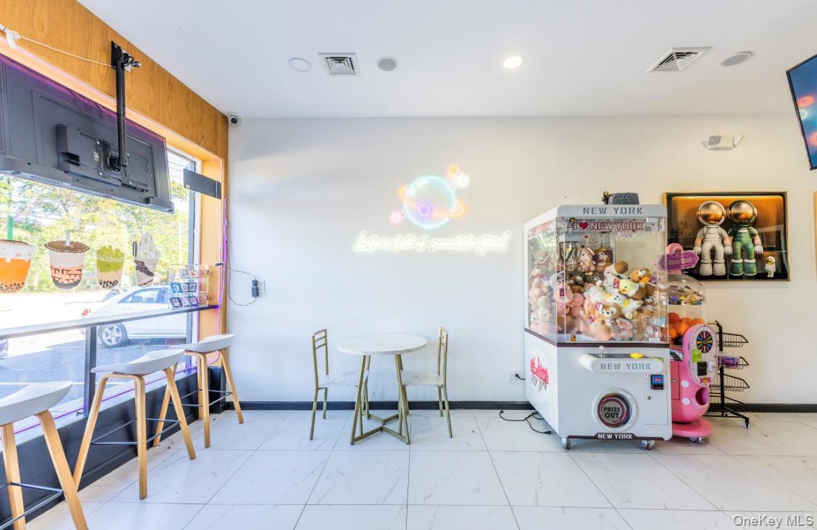 #8 photo, 28-82 Merrick Rd, ナッソー郡 Bellmore , NY 11710