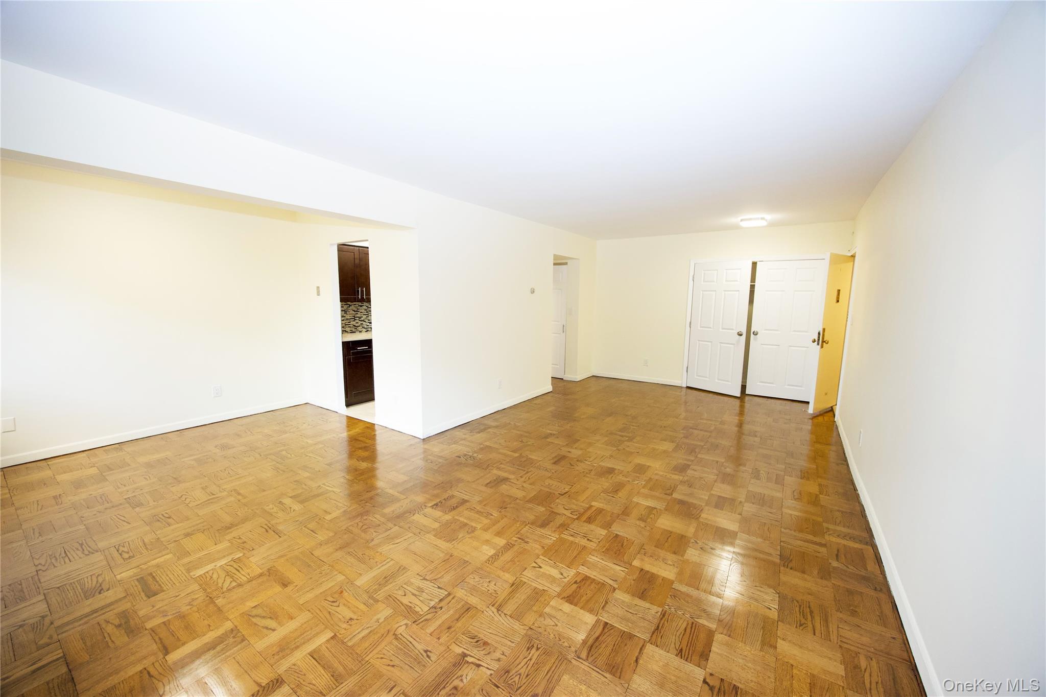 #3 photo, 77 Lenox Road, Rockville Centre , NY 11570