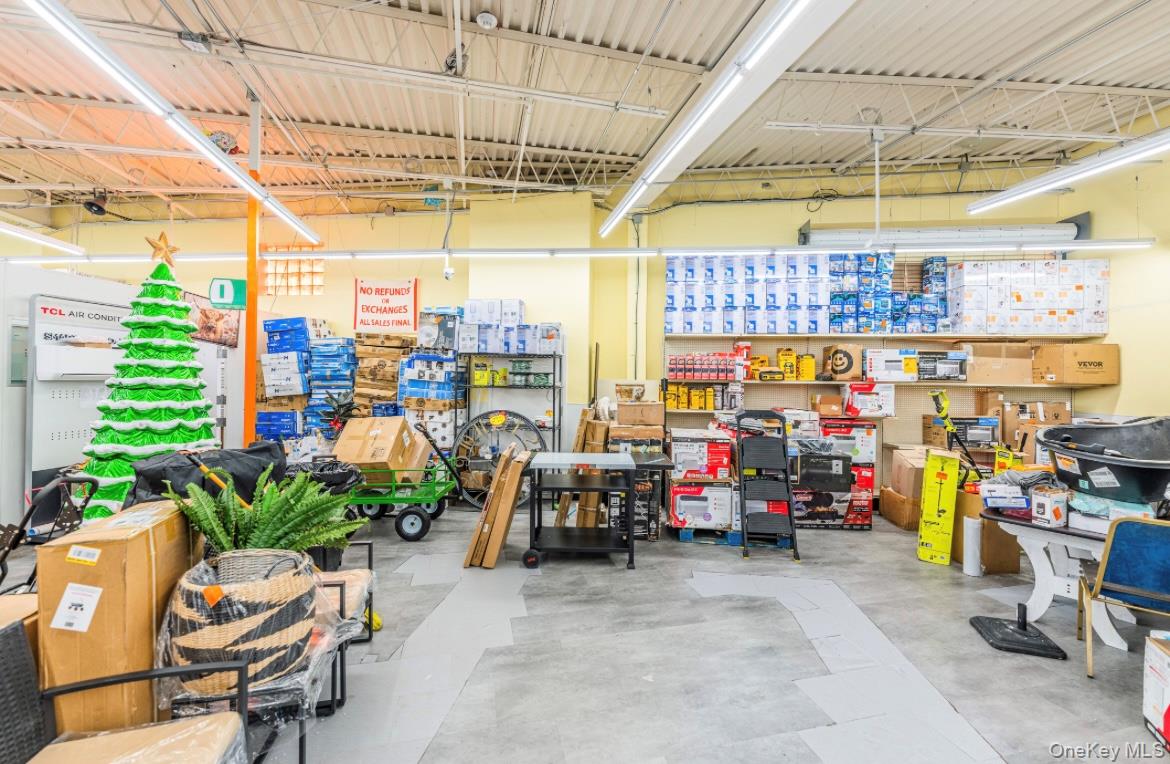 #15 photo, 555 Greenwich Street, ナッソー郡 Hempstead , NY 11550