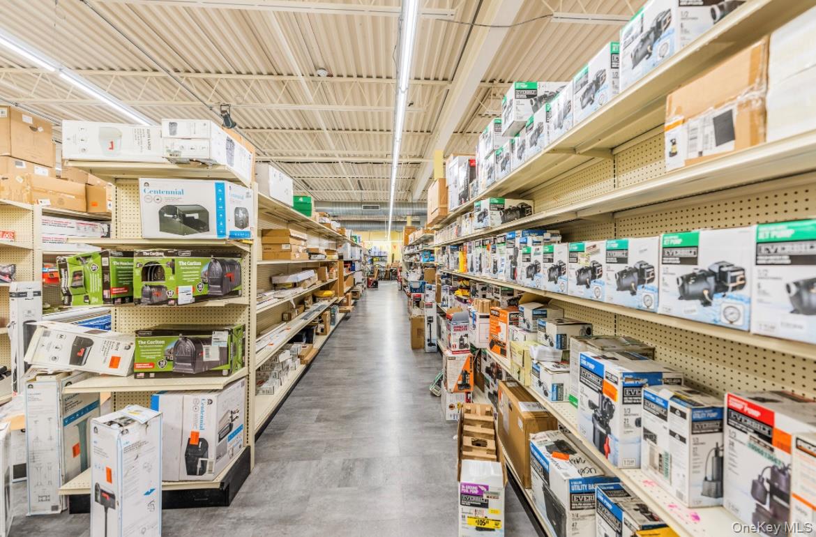 #20 photo, 555 Greenwich Street, ナッソー郡 Hempstead , NY 11550