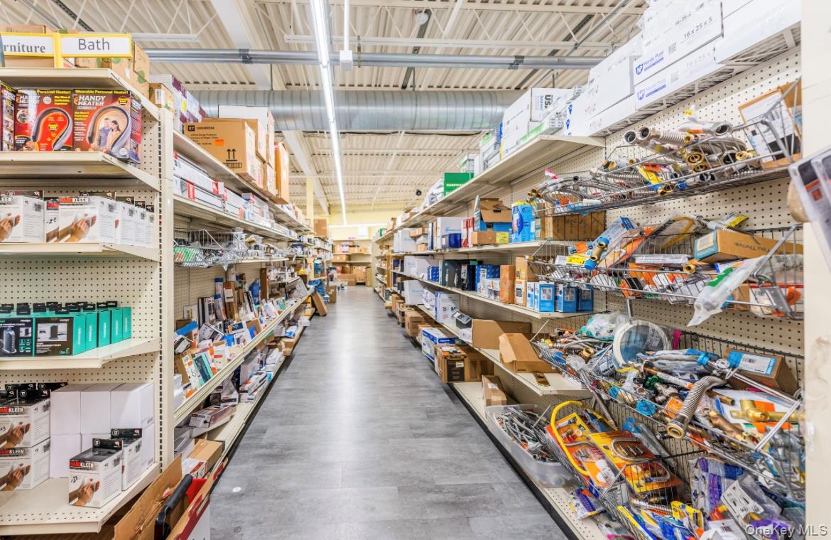 #8 photo, 555 Greenwich Street, ナッソー郡 Hempstead , NY 11550