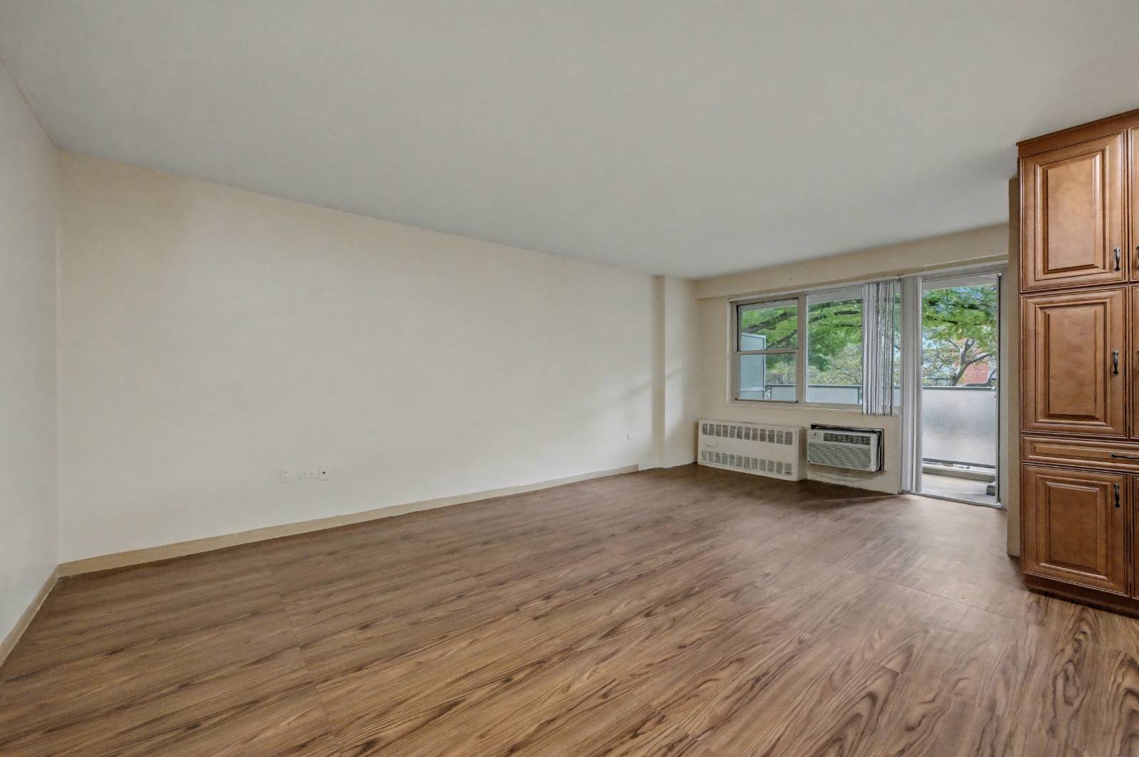 #12 photo, 190 Cozine Avenue, #2L, East New York , NY 11207