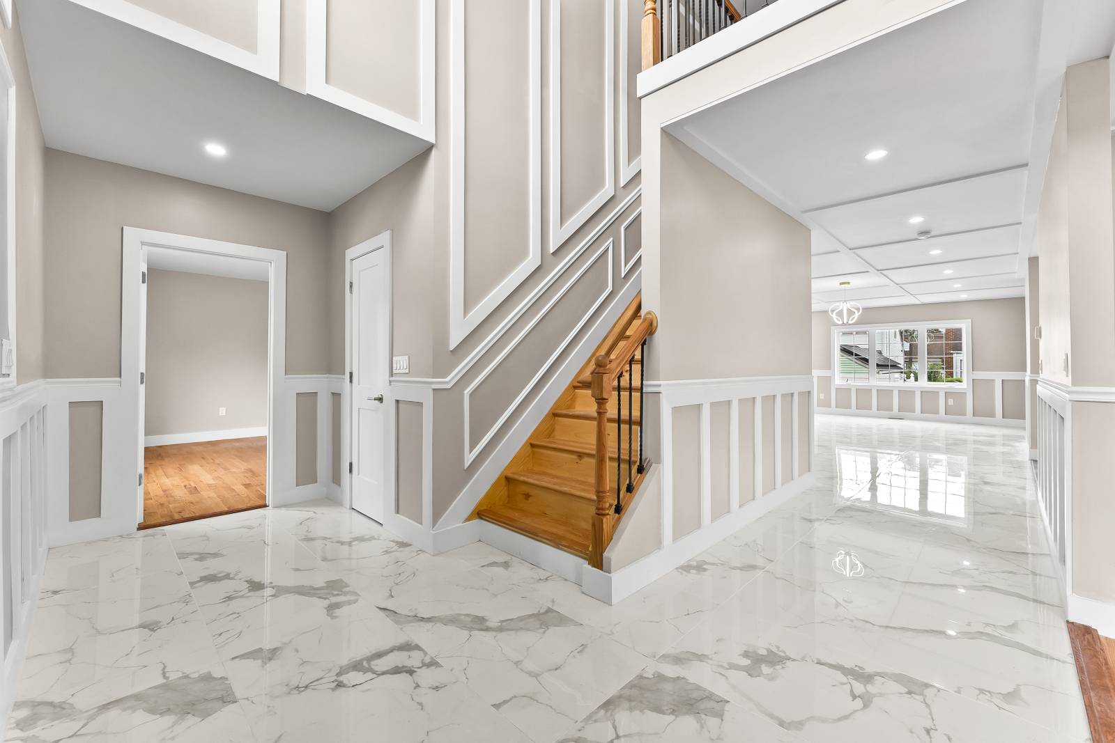 #15 photo, 311 Lyon St, Valley Stream , NY 11580