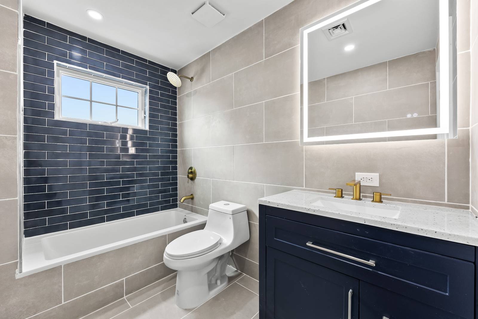 #35 photo, 311 Lyon St, Valley Stream , NY 11580